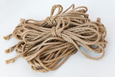 Japonský jutový provaz - 6mm základně opracovaný